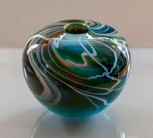 Richard Glass Thread vase