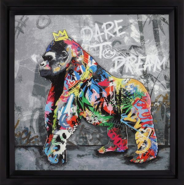 Yuvi Dare to Dream - gorilla with crown