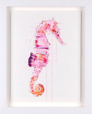 Seahorse looking to the right. Finished with diamond dust