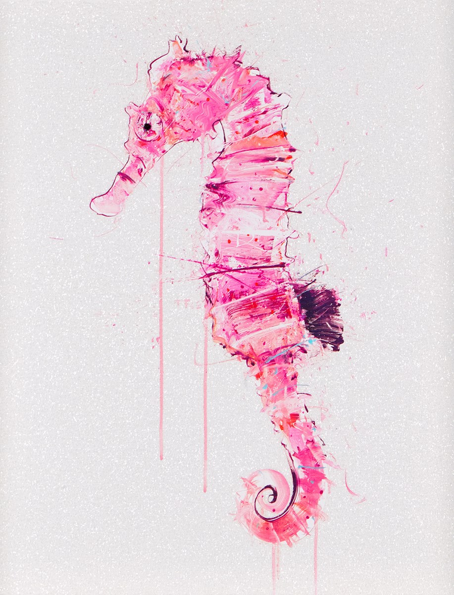 Seahorse looking left. Finished with diamond dust